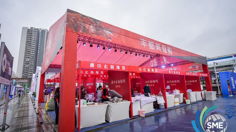 LED广告制作：揭秘其魅力与选购要点